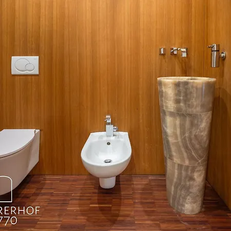 Wunderschoenes Mit Kamin In Riederau Holiday home Diessen am Ammersee