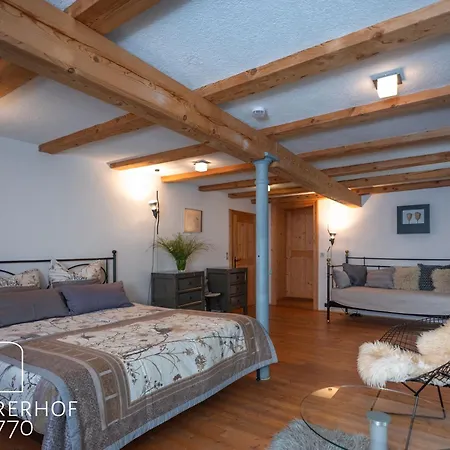 Wunderschoenes Mit Kamin In Riederau Holiday home Diessen am Ammersee